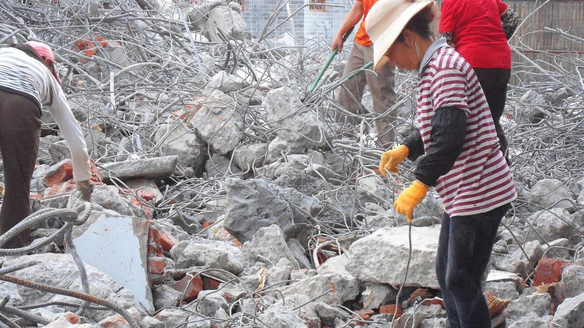 Metal rebar reclamation for recycling at building demolition site - 04